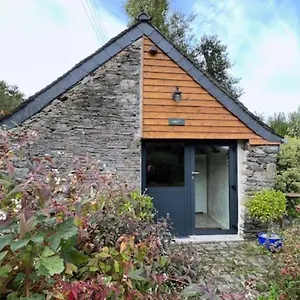  Hébergement de vacances Stable D'hote At Kergudon